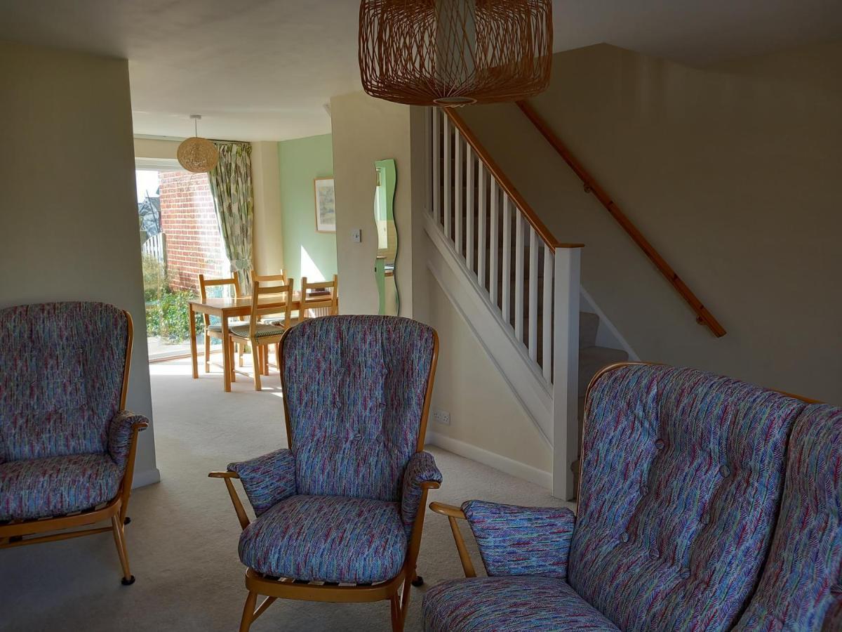 Villa Seair Rustington Esterno foto